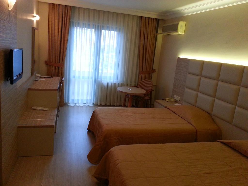 Sefa Hotel 1 Çorlu Exterior photo
